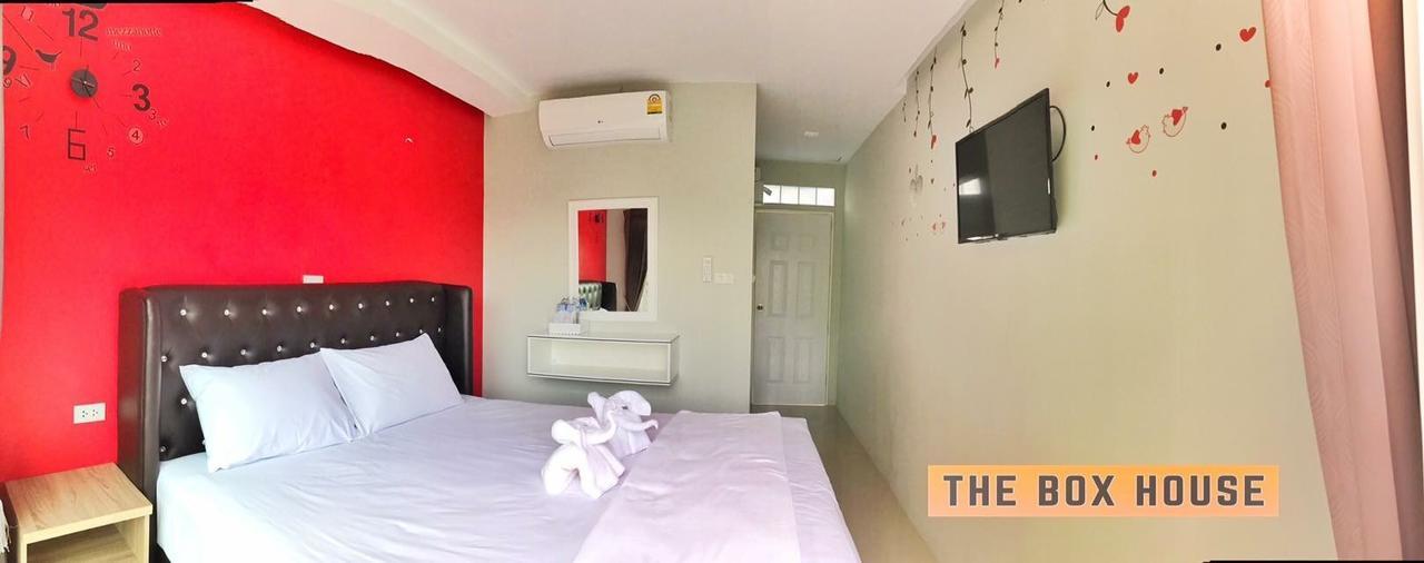 מלון קראבי The Box House מראה חיצוני תמונה